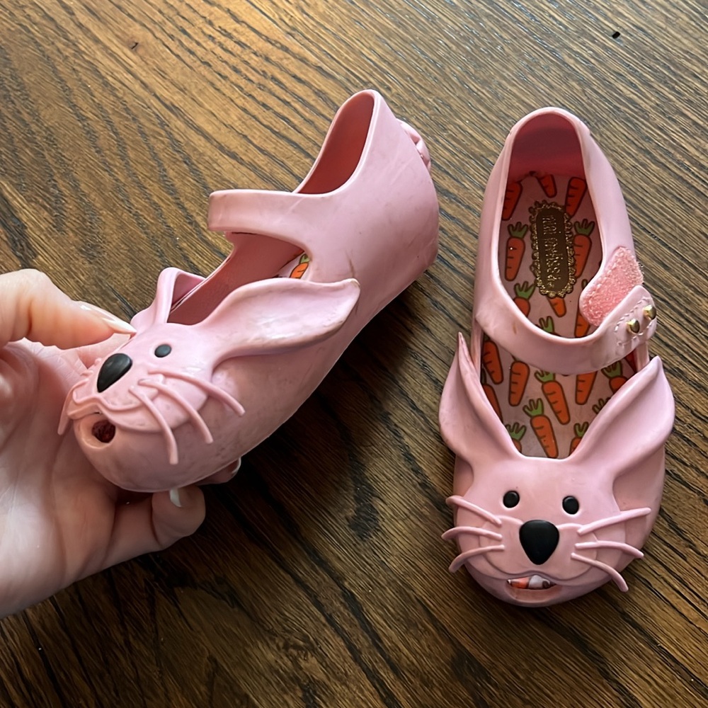 Mini Melissa bunny size 8